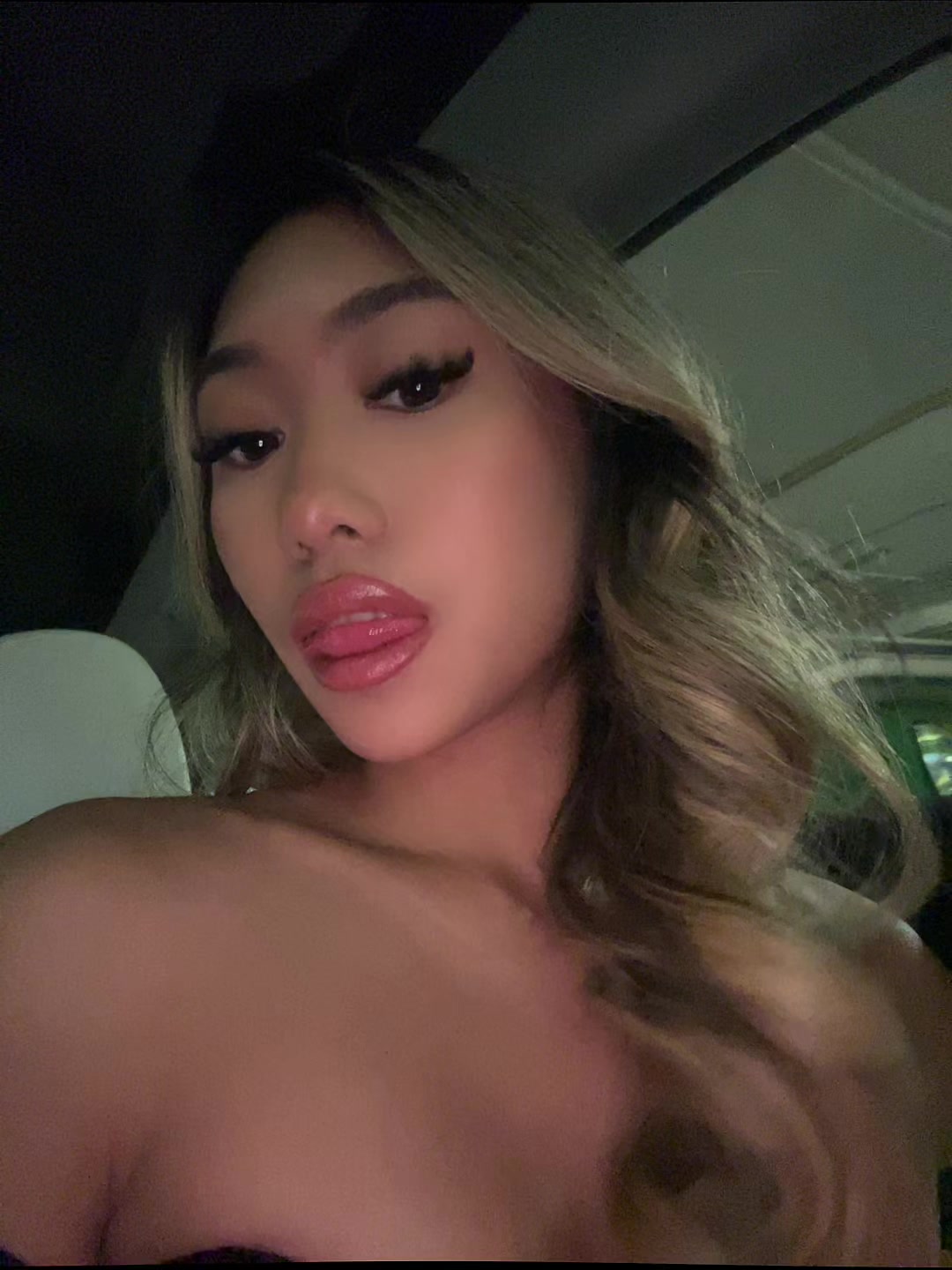 @rachelnero