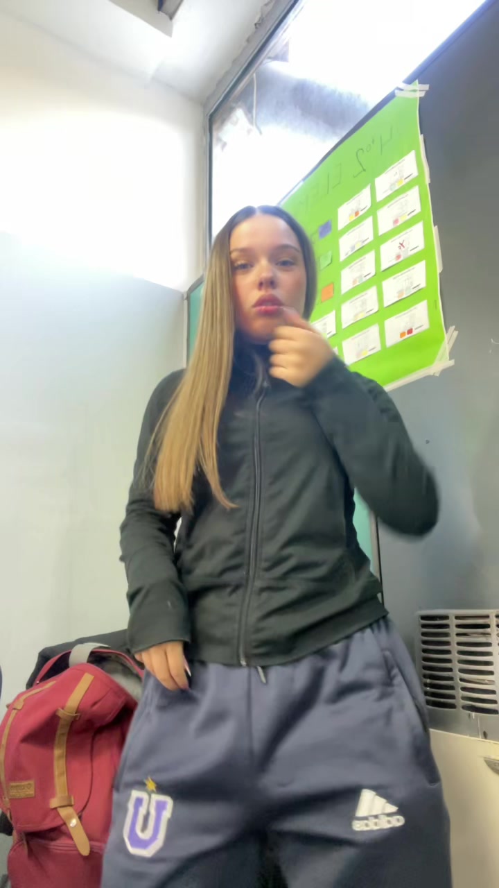 @🫠