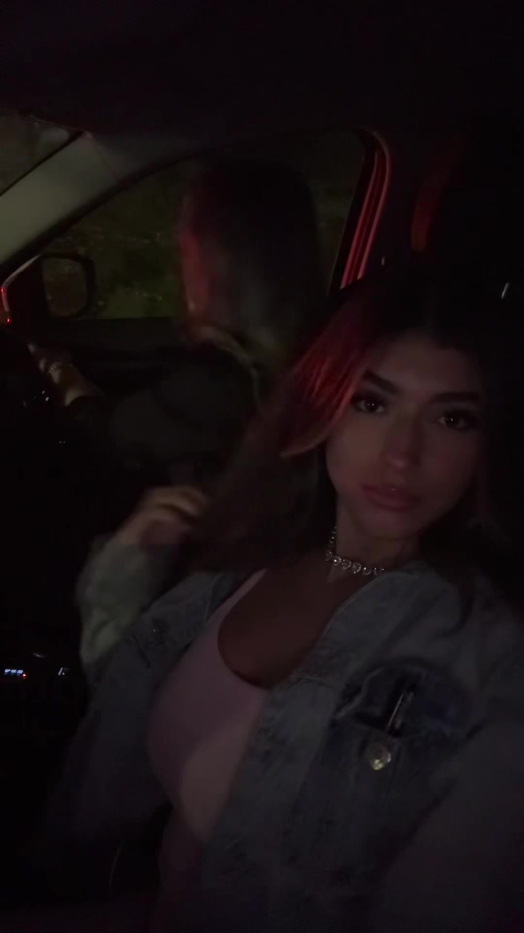 @Alejandra