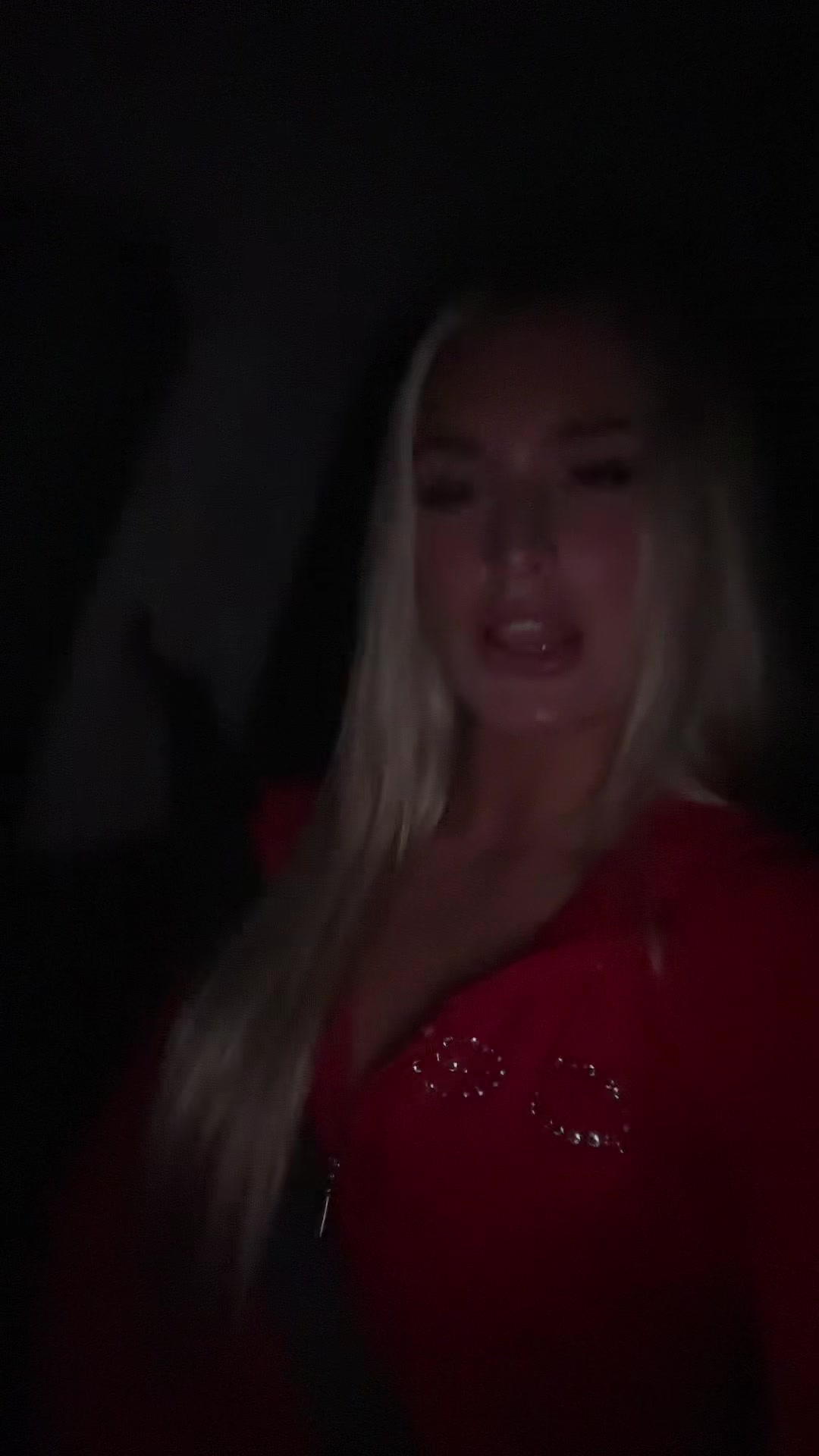 @Klaudia Gillette