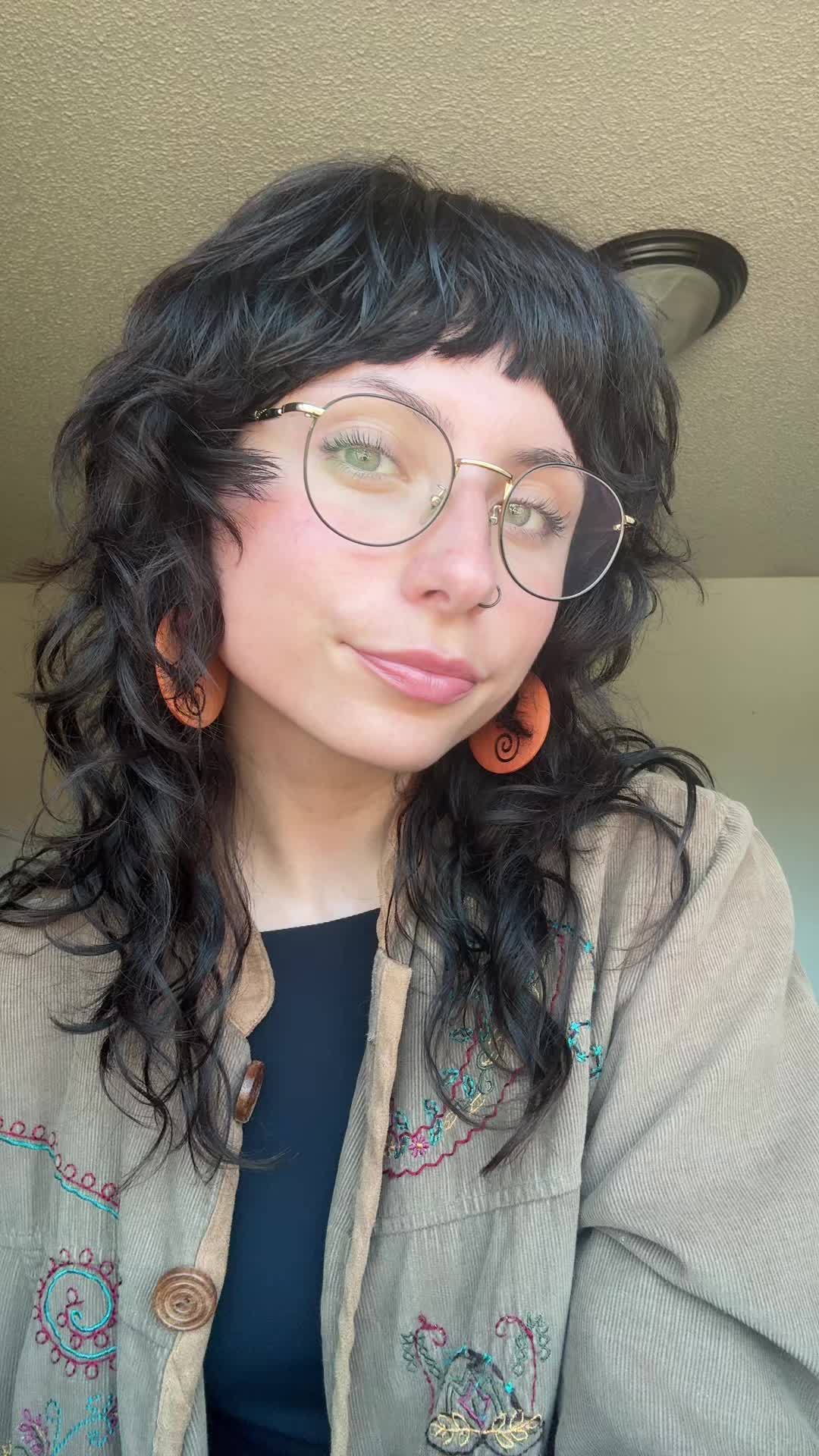 @lizzerd kween | radio witch