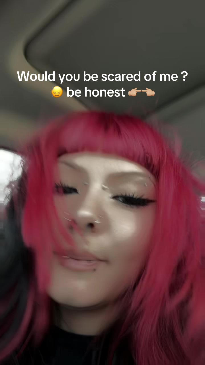 @that_goth_gremlin21