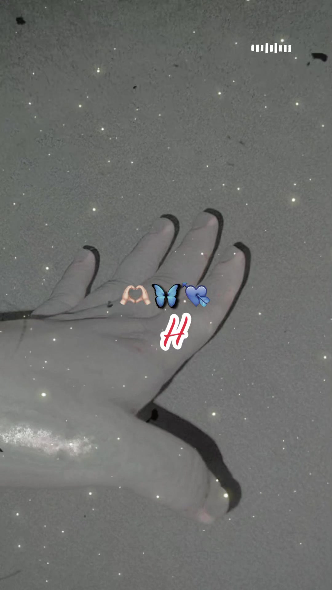 @m h
