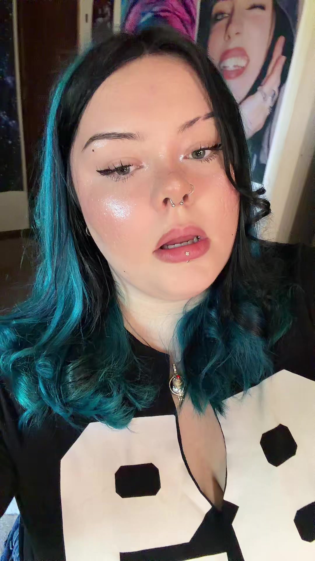 @Meganlove777