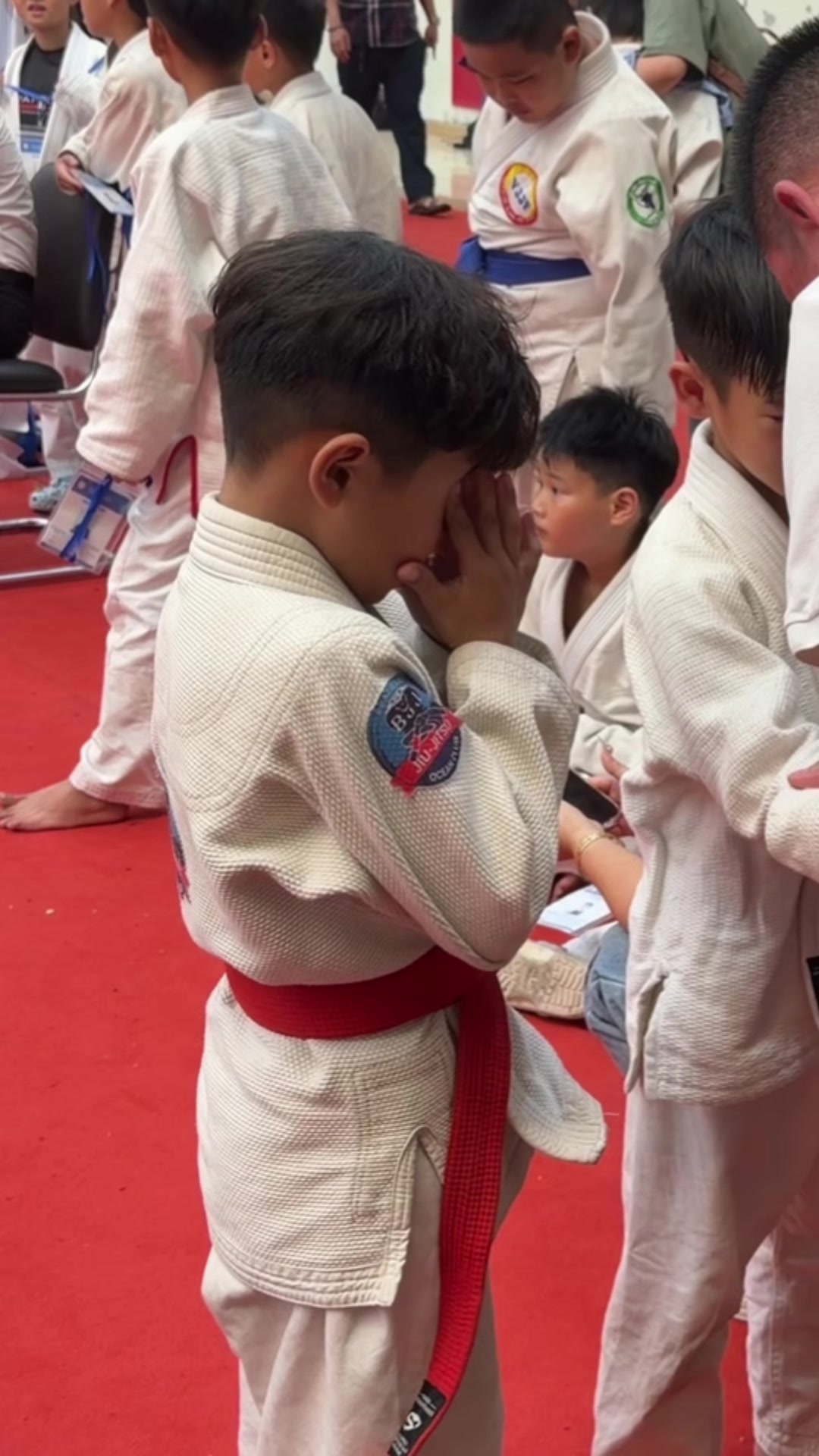 @Nguyễn T&ugrave;ng Qu&acirc;n 🥋🥋