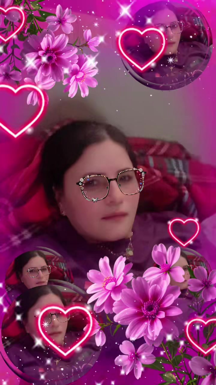 @Lorenavela25