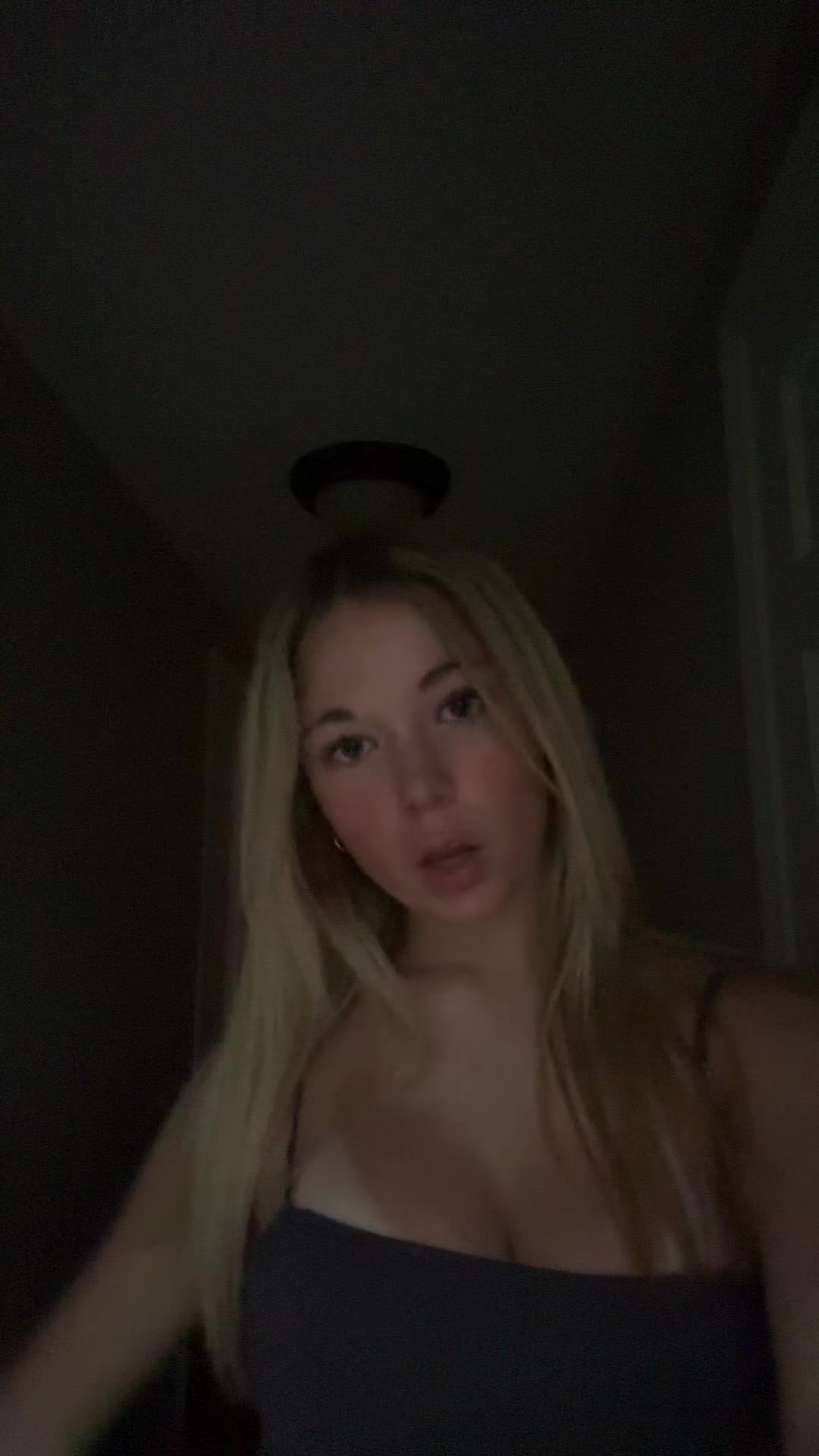 @ellie