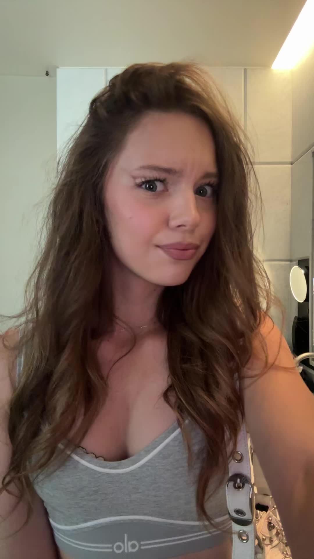 @asya_lovy