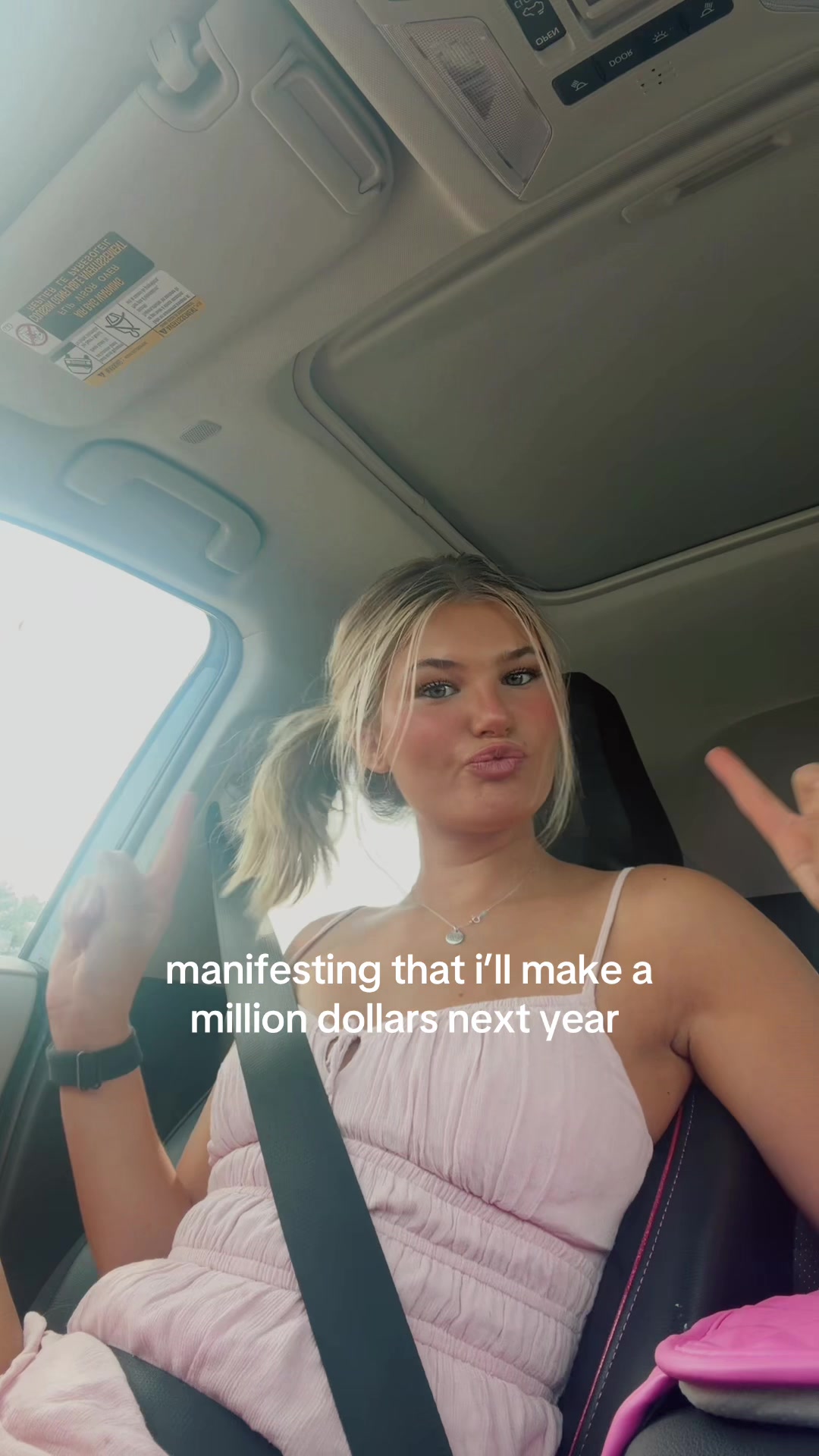 @dyanneeryn