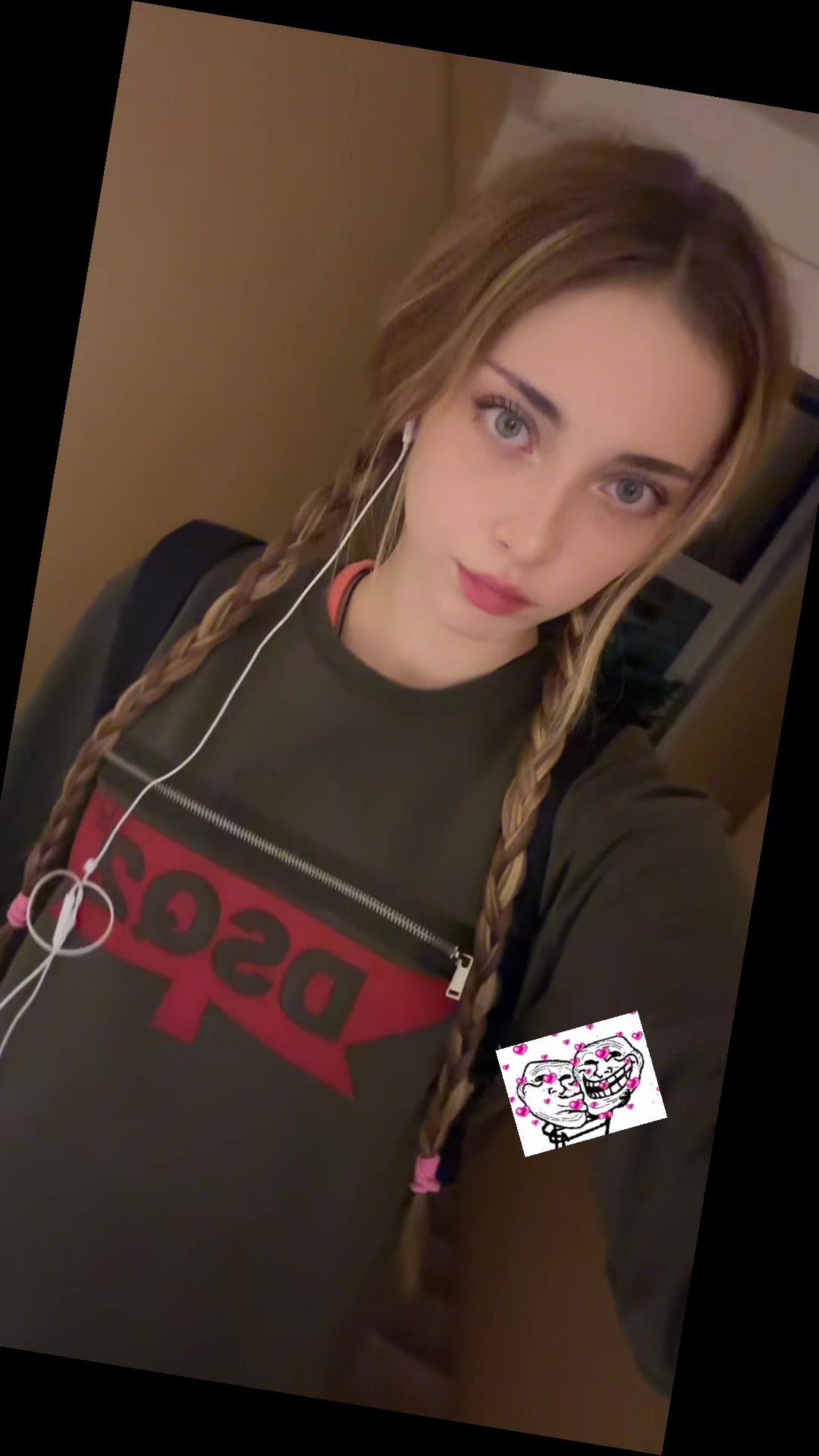 @🧁