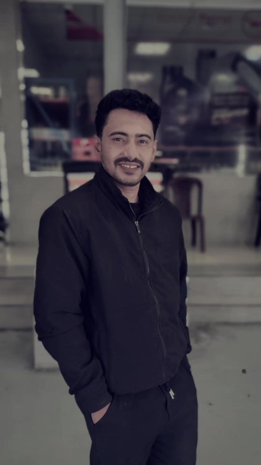 @M U RONY