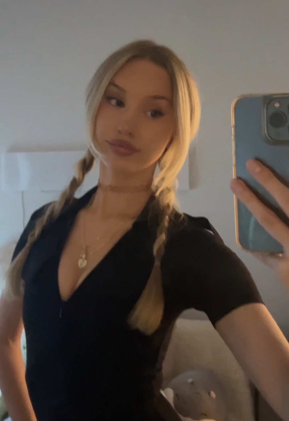 @veronika