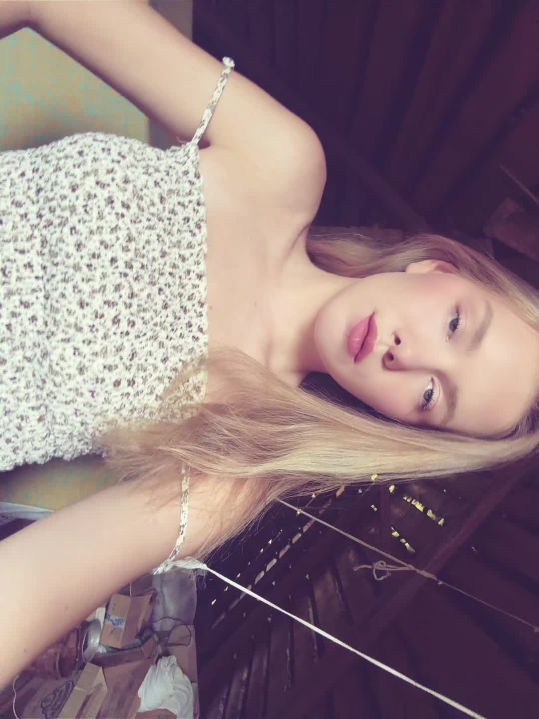 @nestesees
