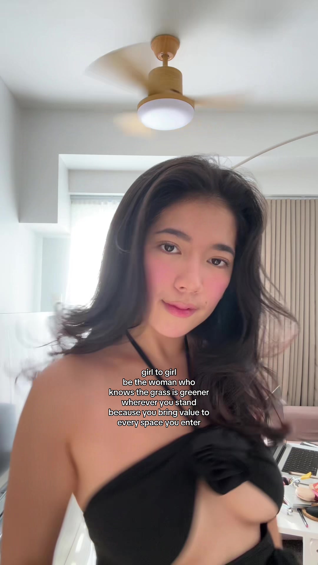 @holatravella | Ella Alonzo