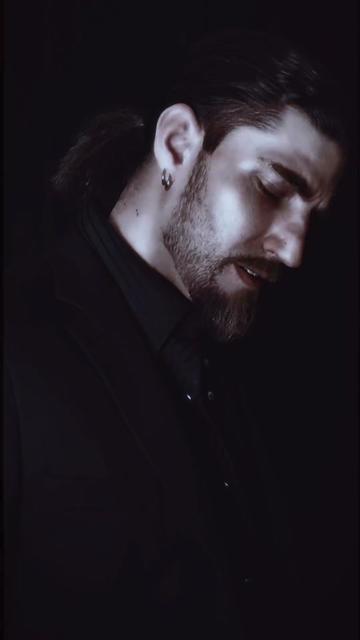 @Eddie.Winchester38