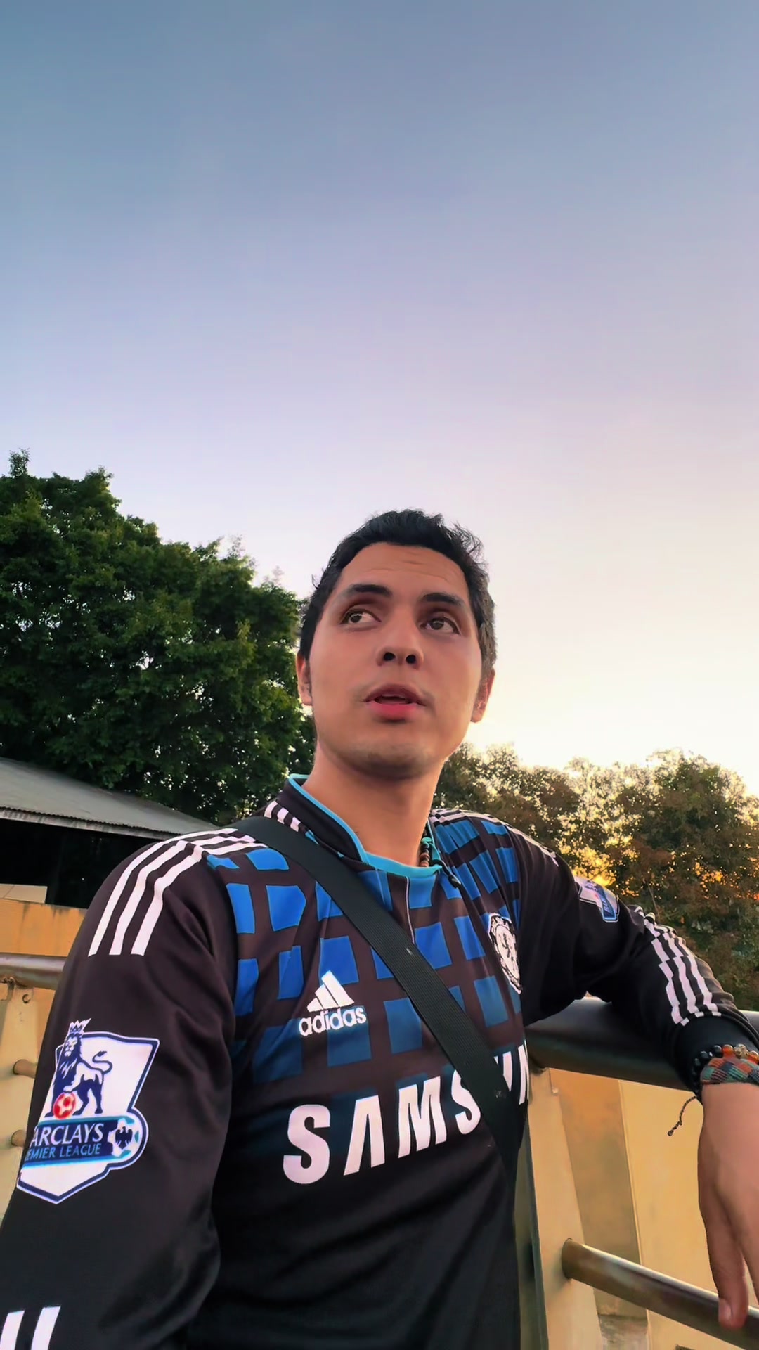 @locosdeandar