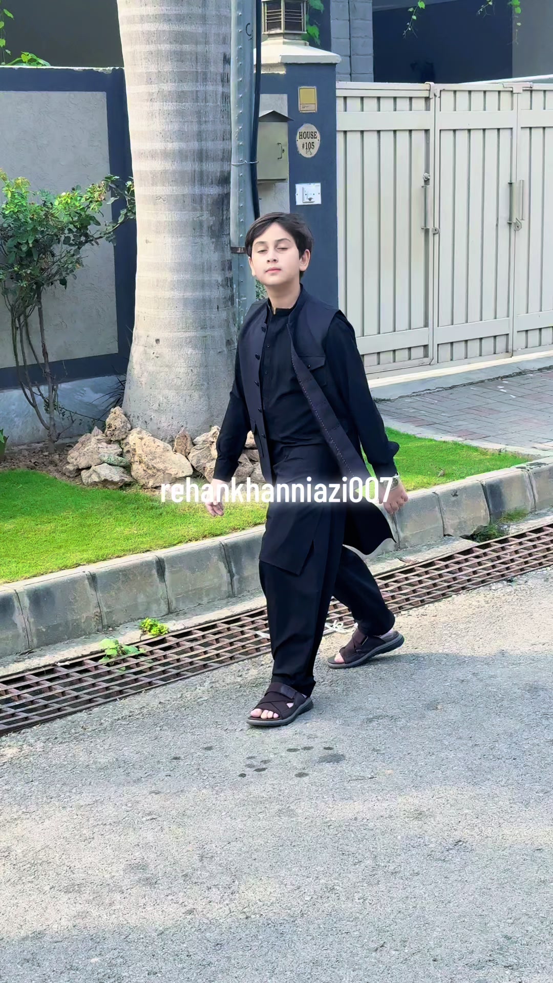 @Rehan Khan Niazi