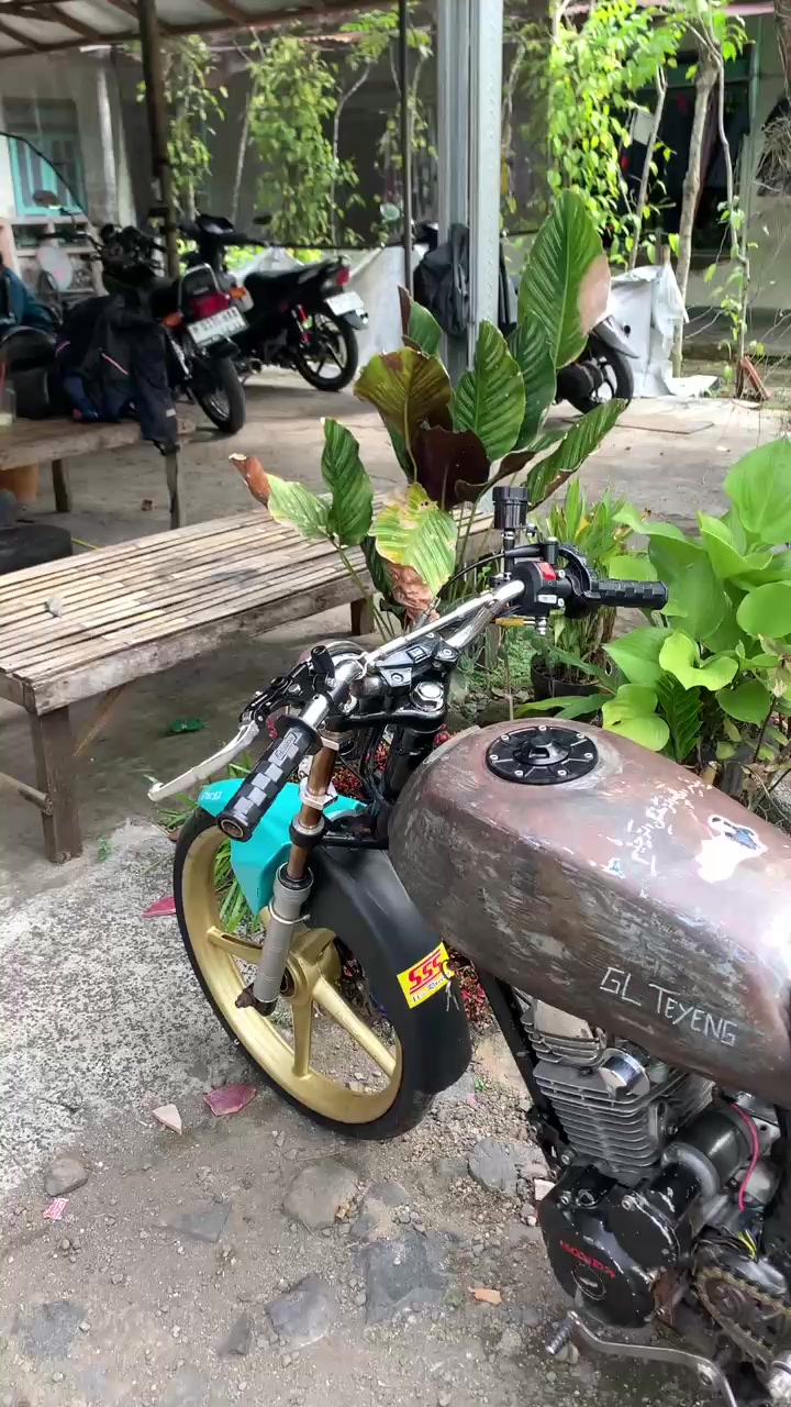 @๐ฝ๐๐๐ข๐