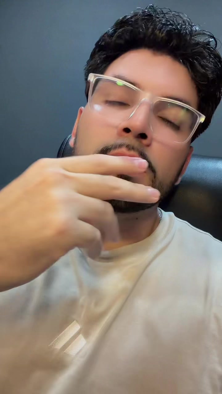 @Alex lindo