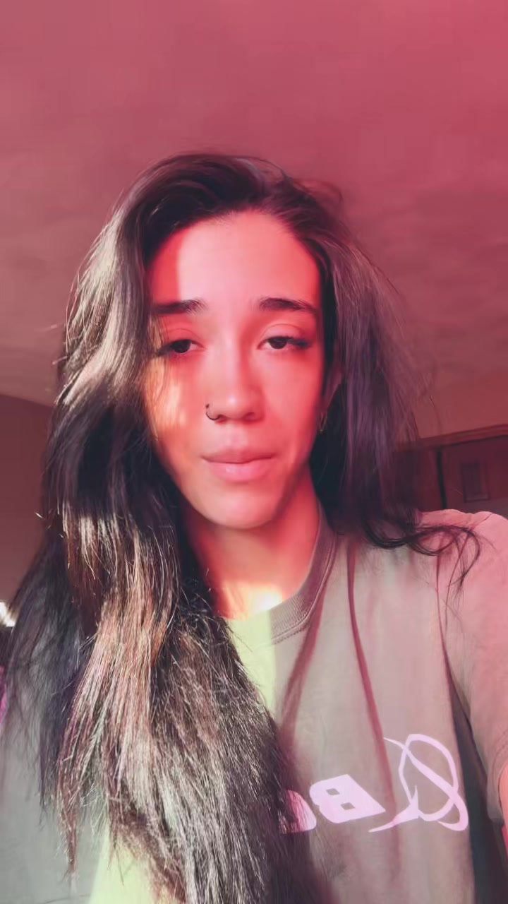 @シ