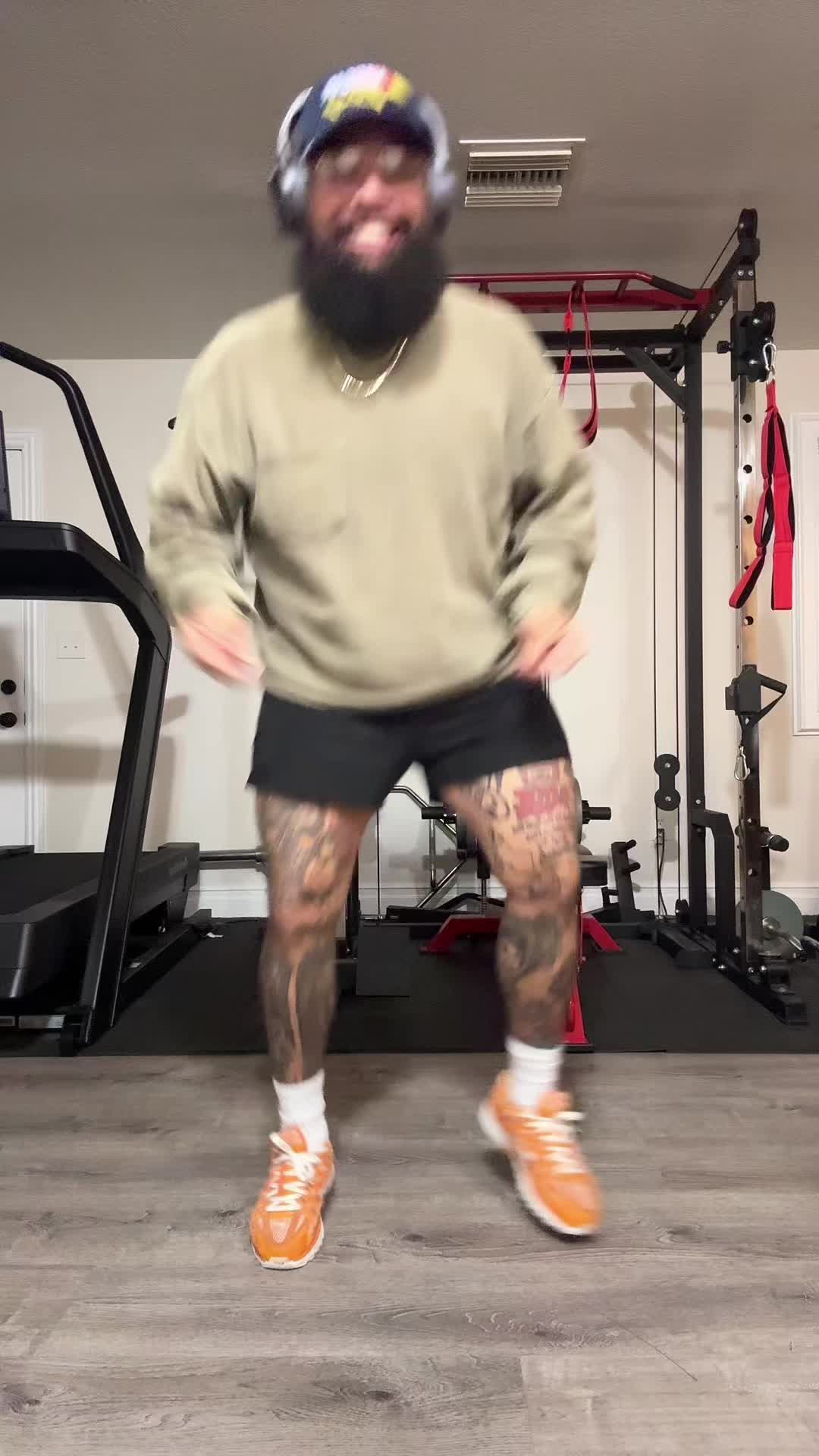 @JohnMiSO