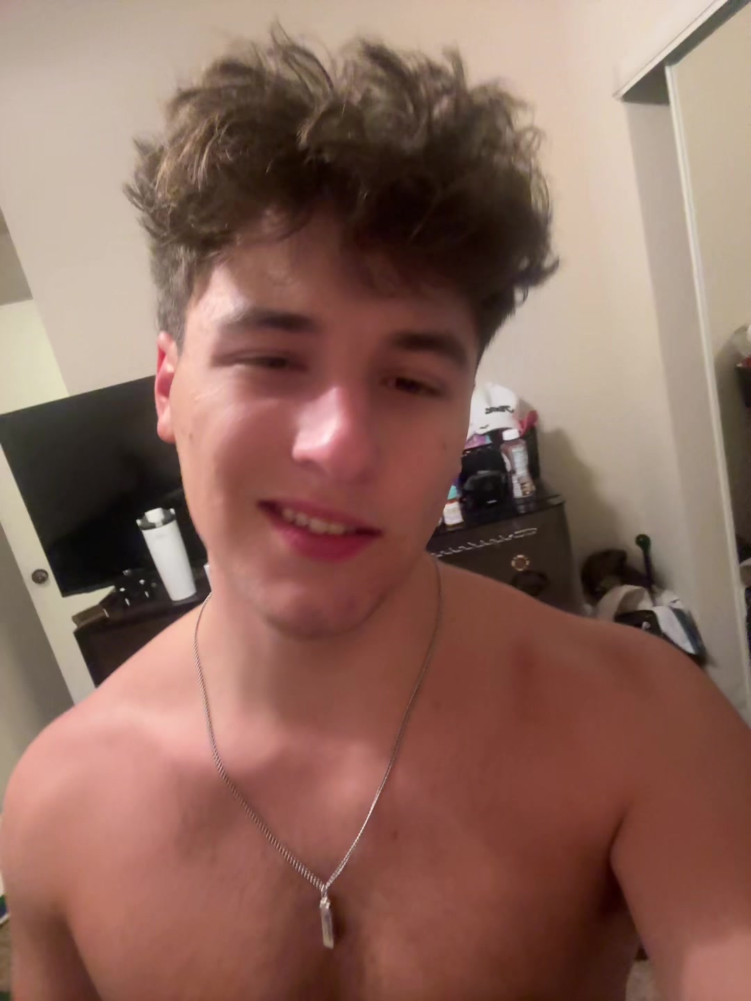 @Donstinkleton