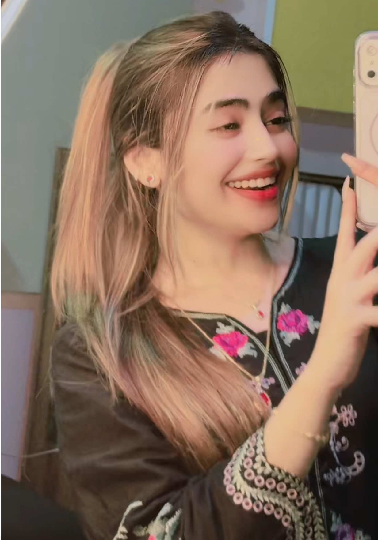 @♥️Kaînat Malîk♥️