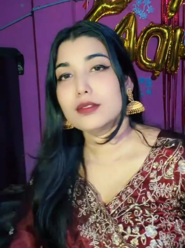 @QueenGirl🌸Anamika