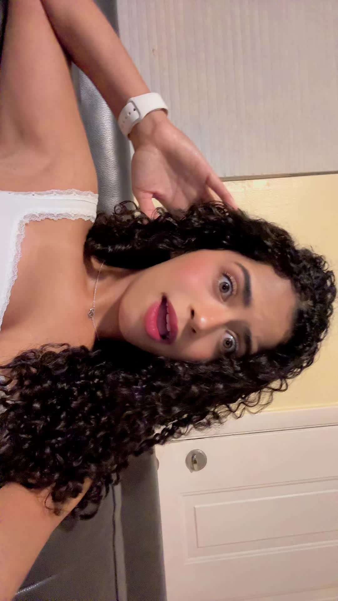 @Tatazinha