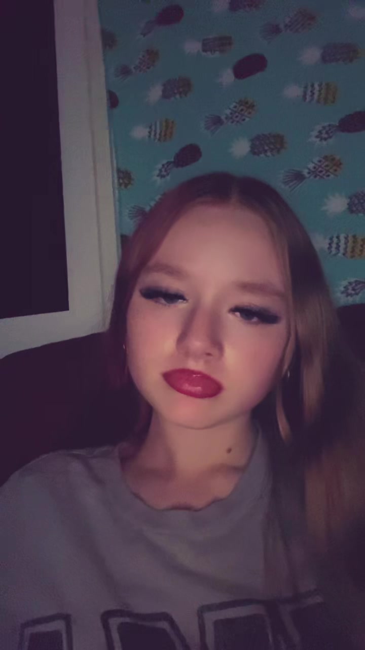 @Urfavwhitwgirl