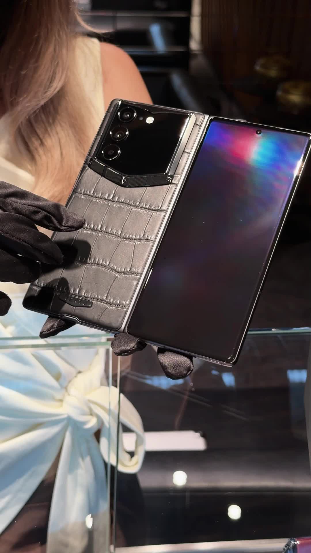 @VERTU OFFICIAL-US