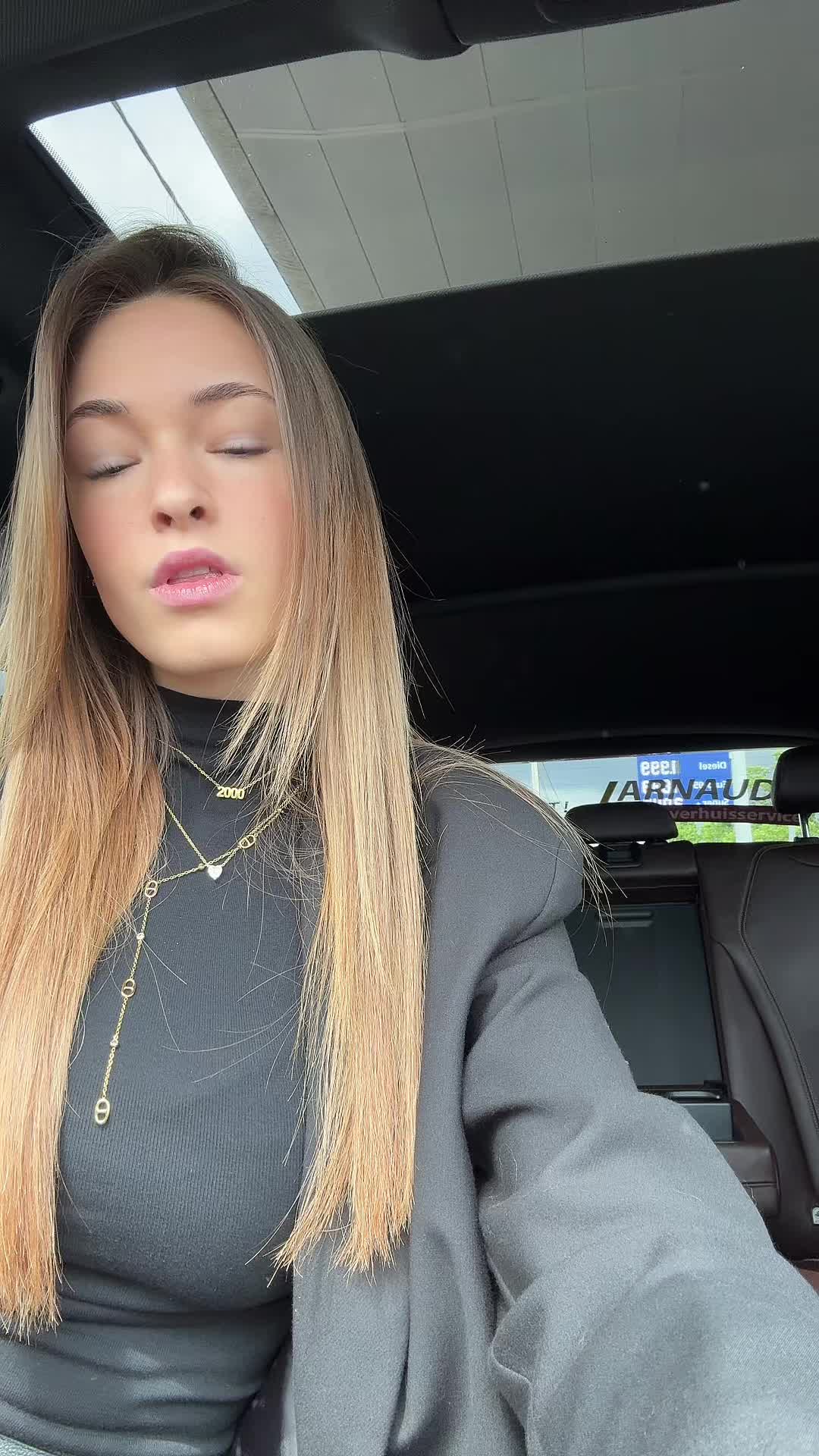 @Amélieke