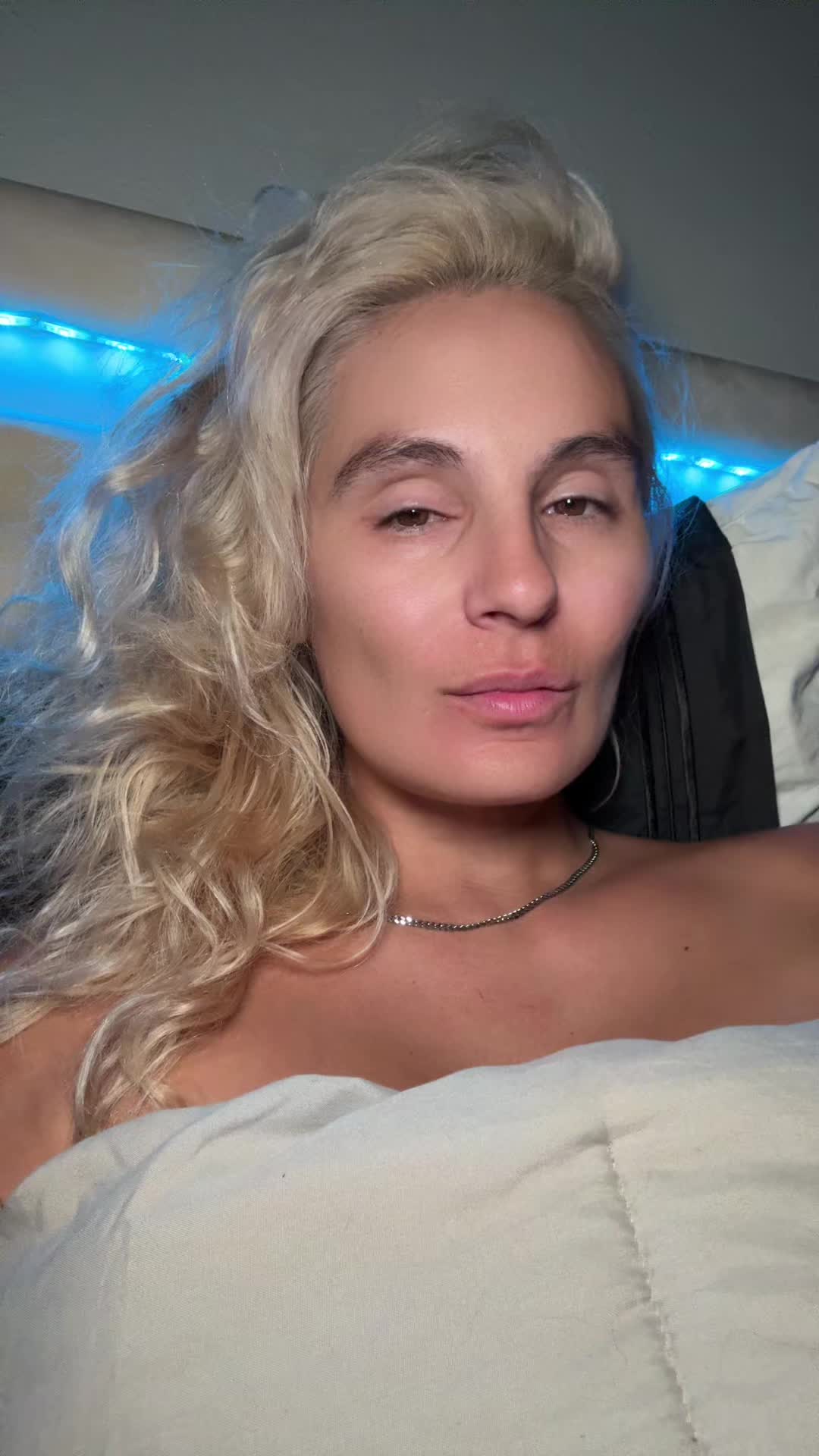 @Mandy_R