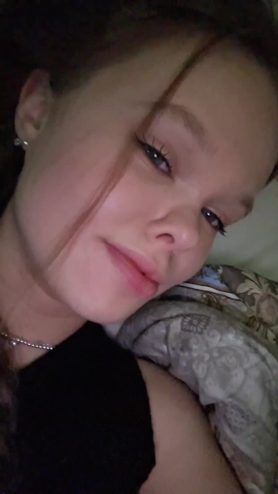 @Алёна:)