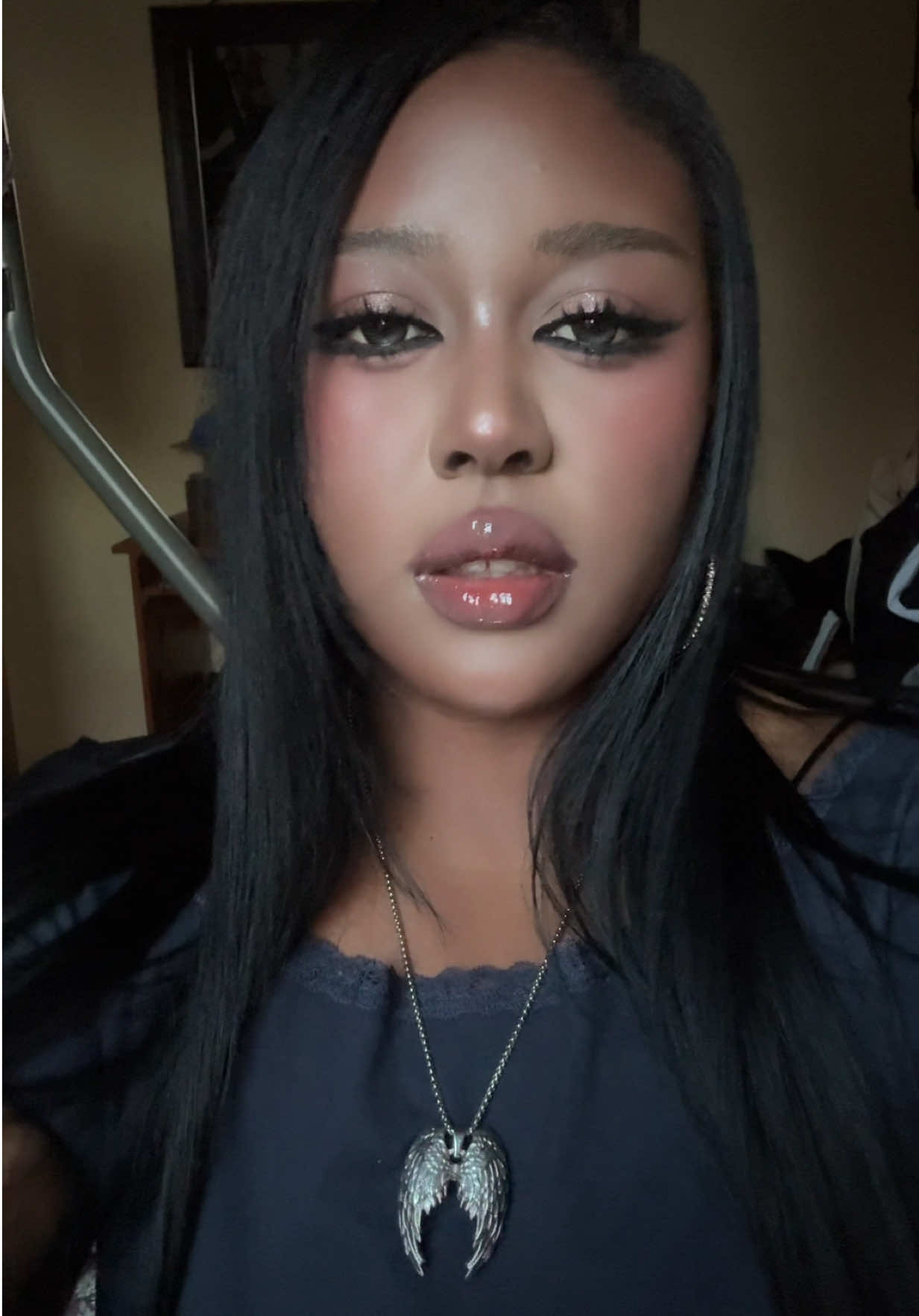 @valiinette