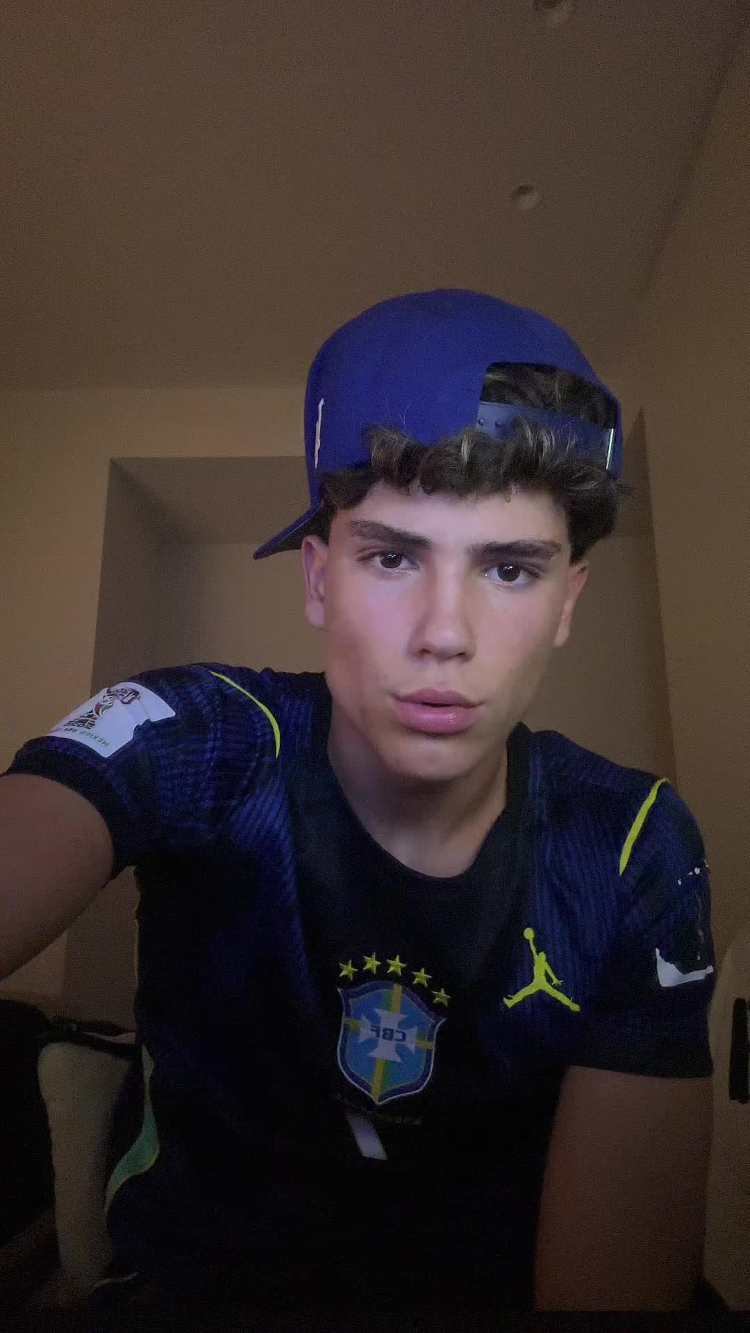 @Nico López