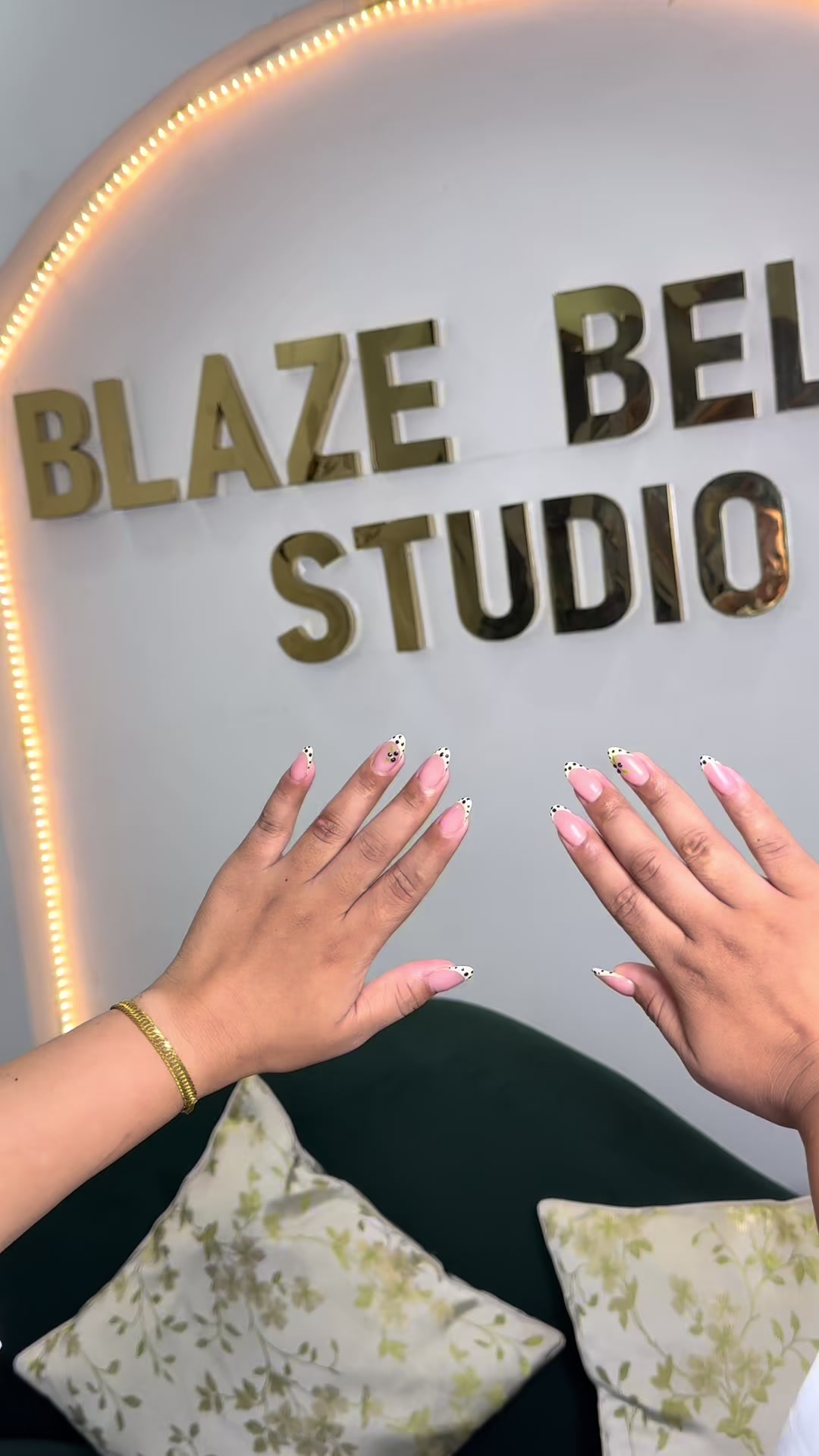 @Blaze Bella Makeupstudio
