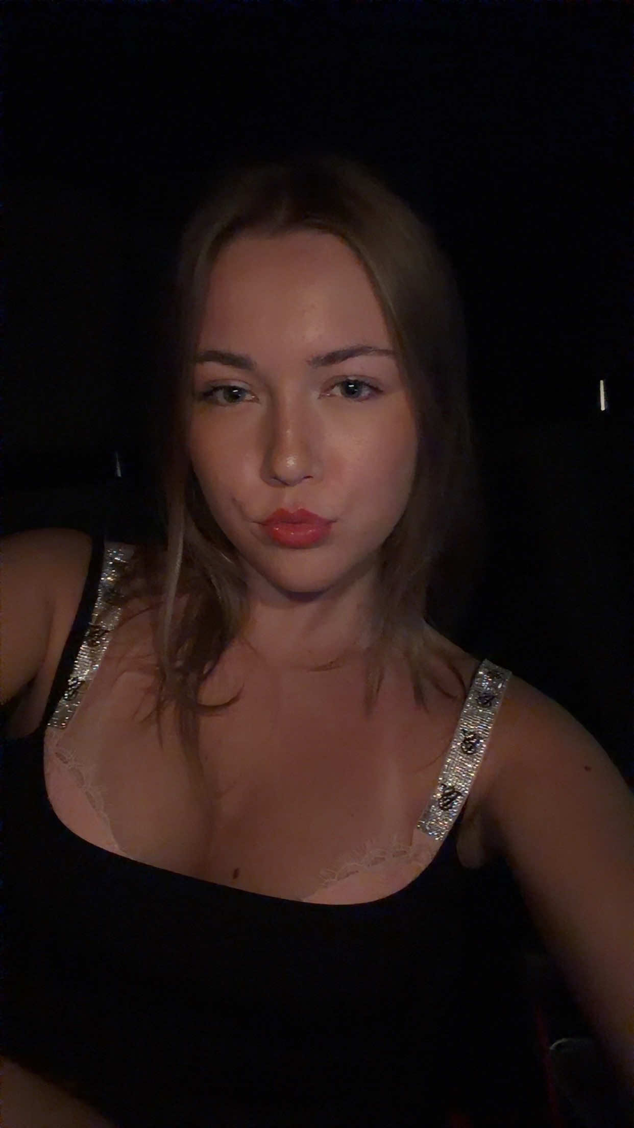 @kurwabonjour