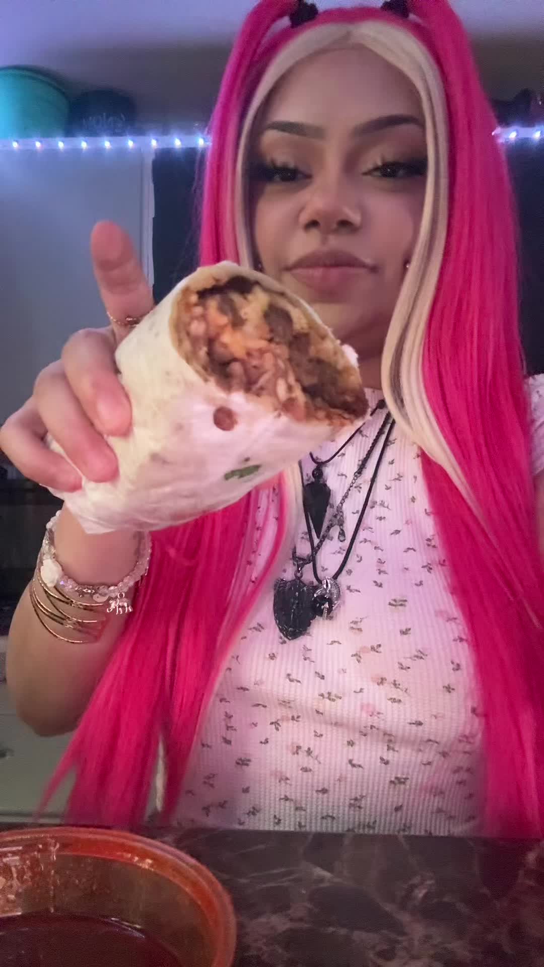 @🎰𝓂𝑒𝓁𝒶𝓃𝒾𝑒🖤✨