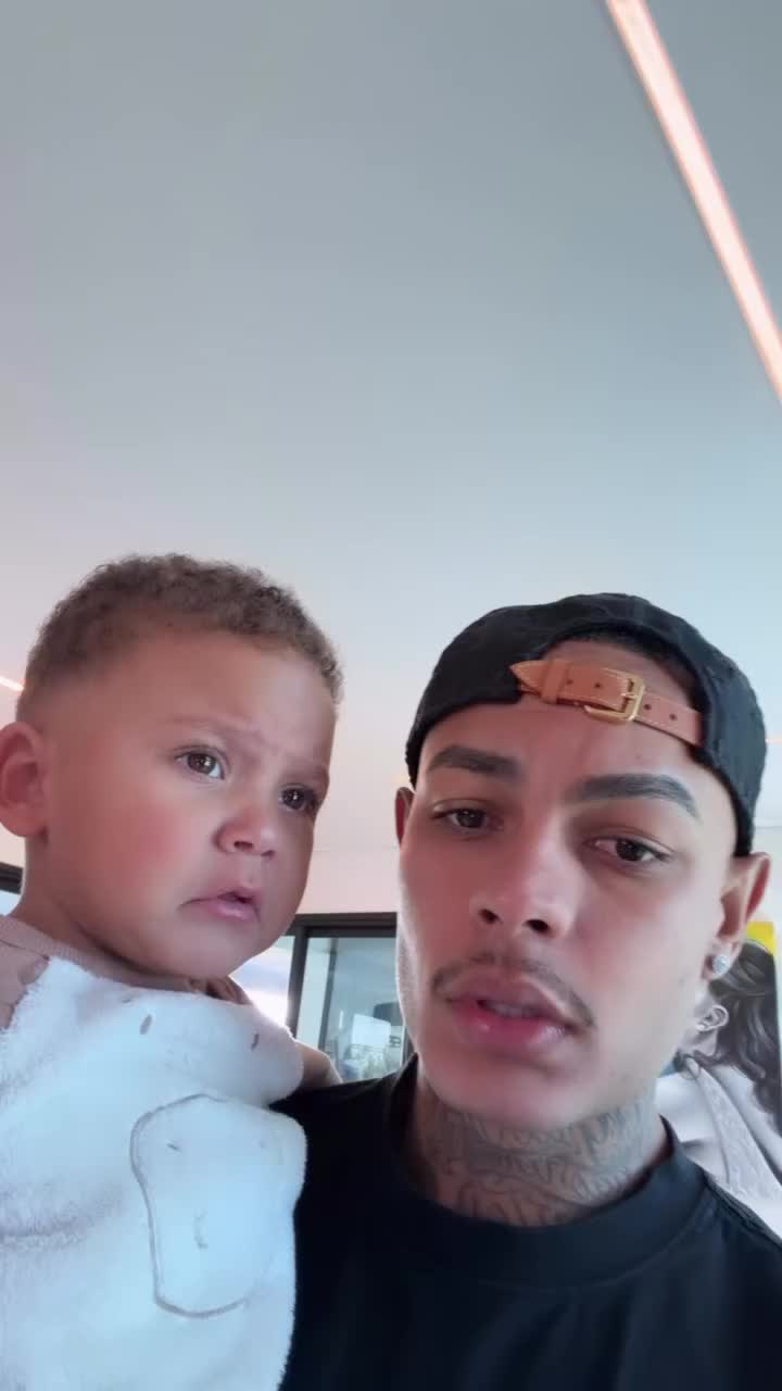 @CHRYS DIAS