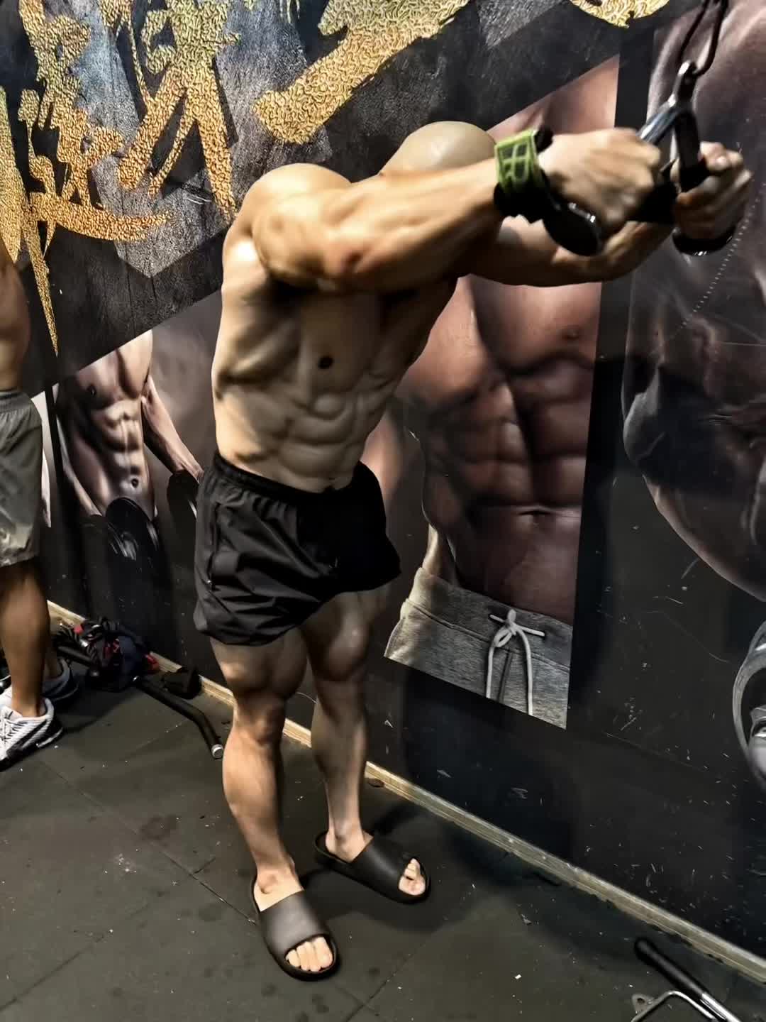 @EvolvPhysique