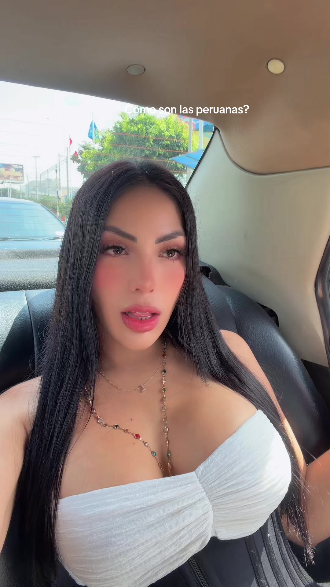 @leslyreynas