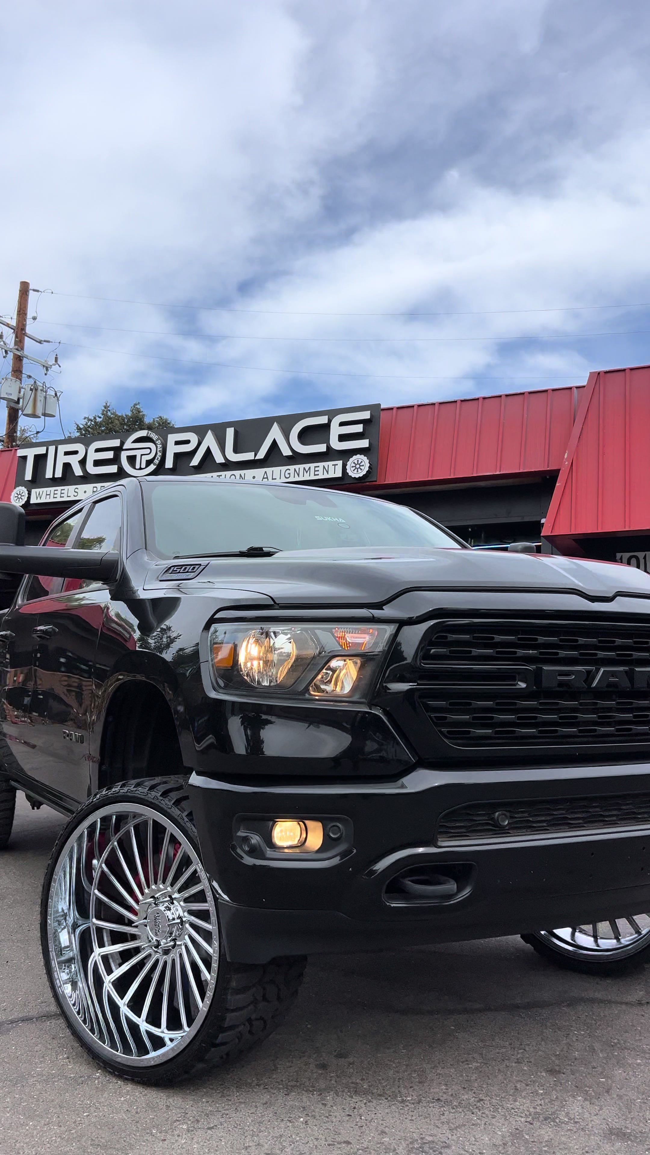 @tirepalace