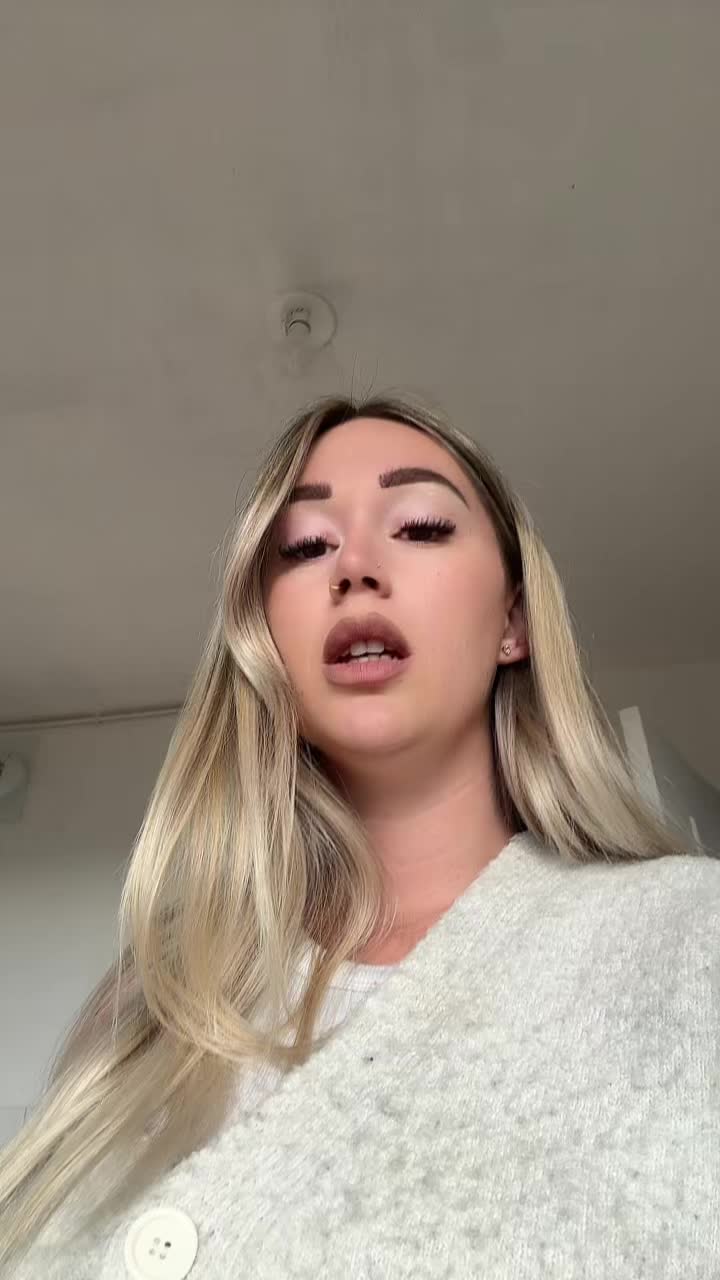 @Emelinelamiss