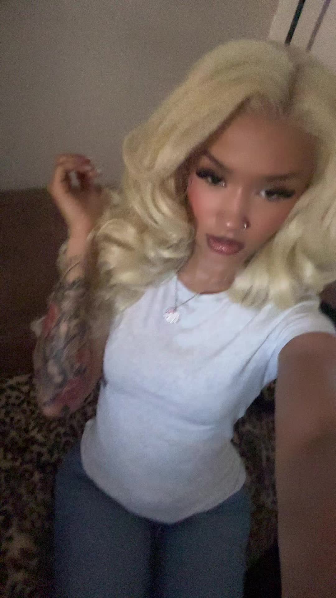 @cherryclawzzz_