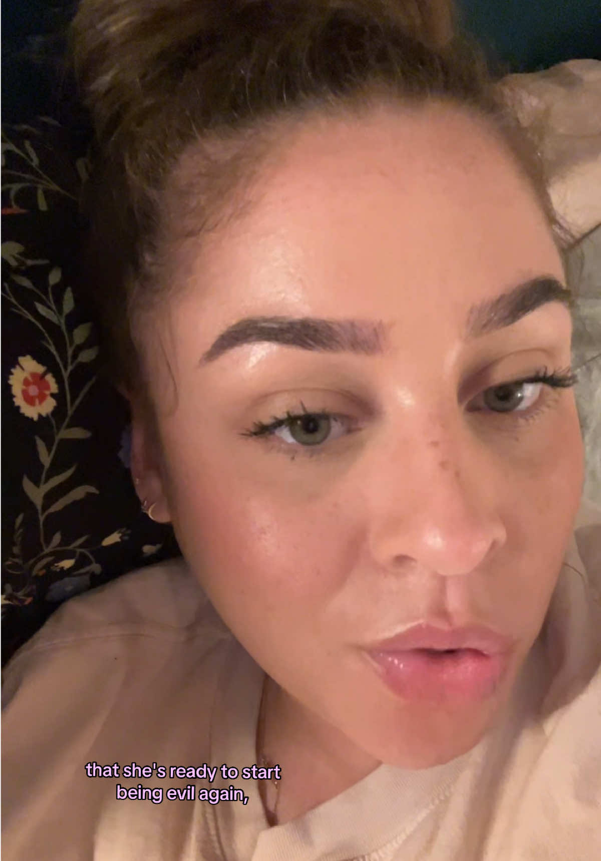 @zoefromtheinternet