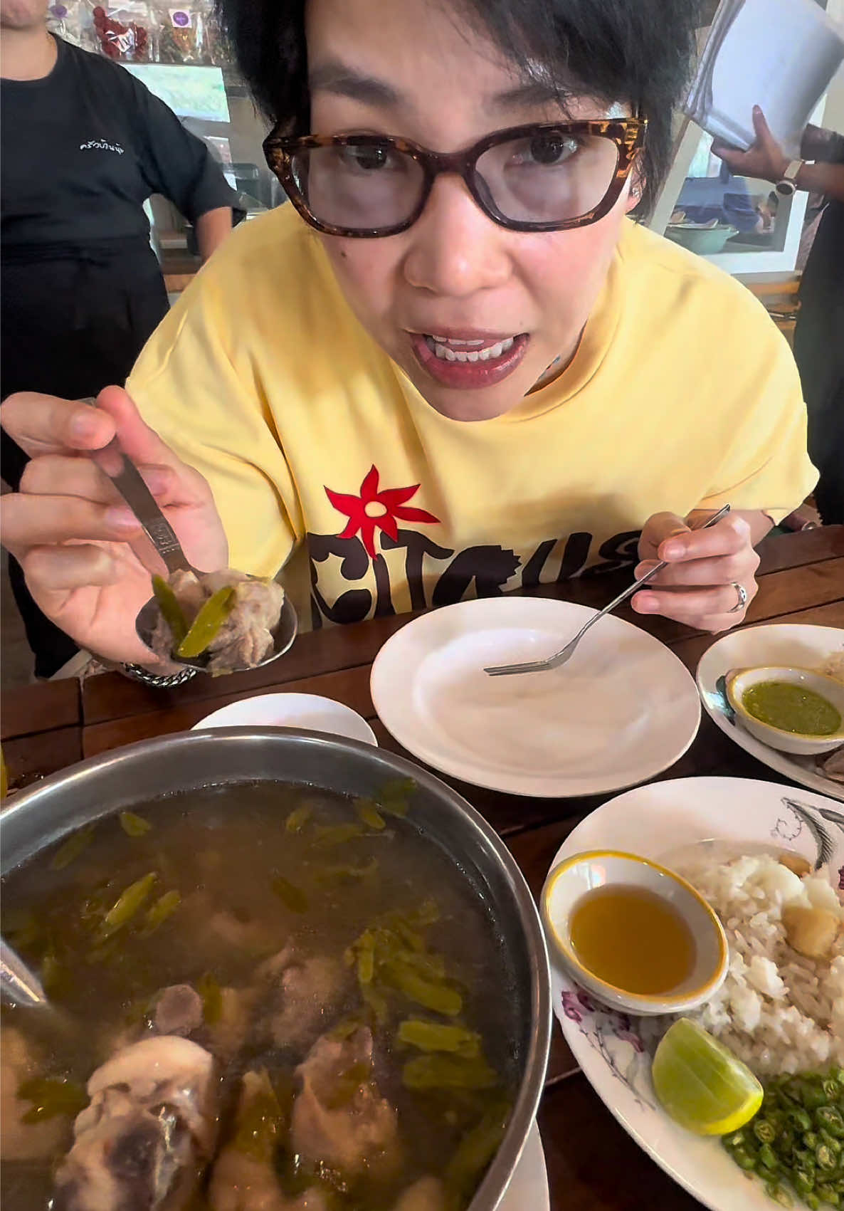 @โรส ศิรินทิพย์