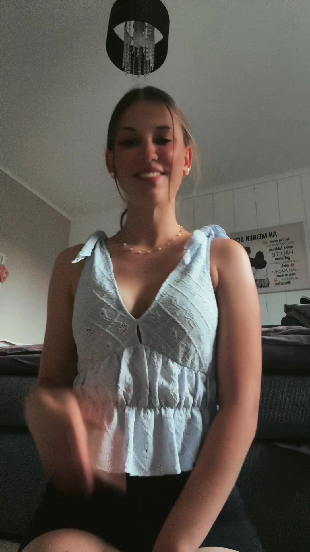 @Annikamelanie