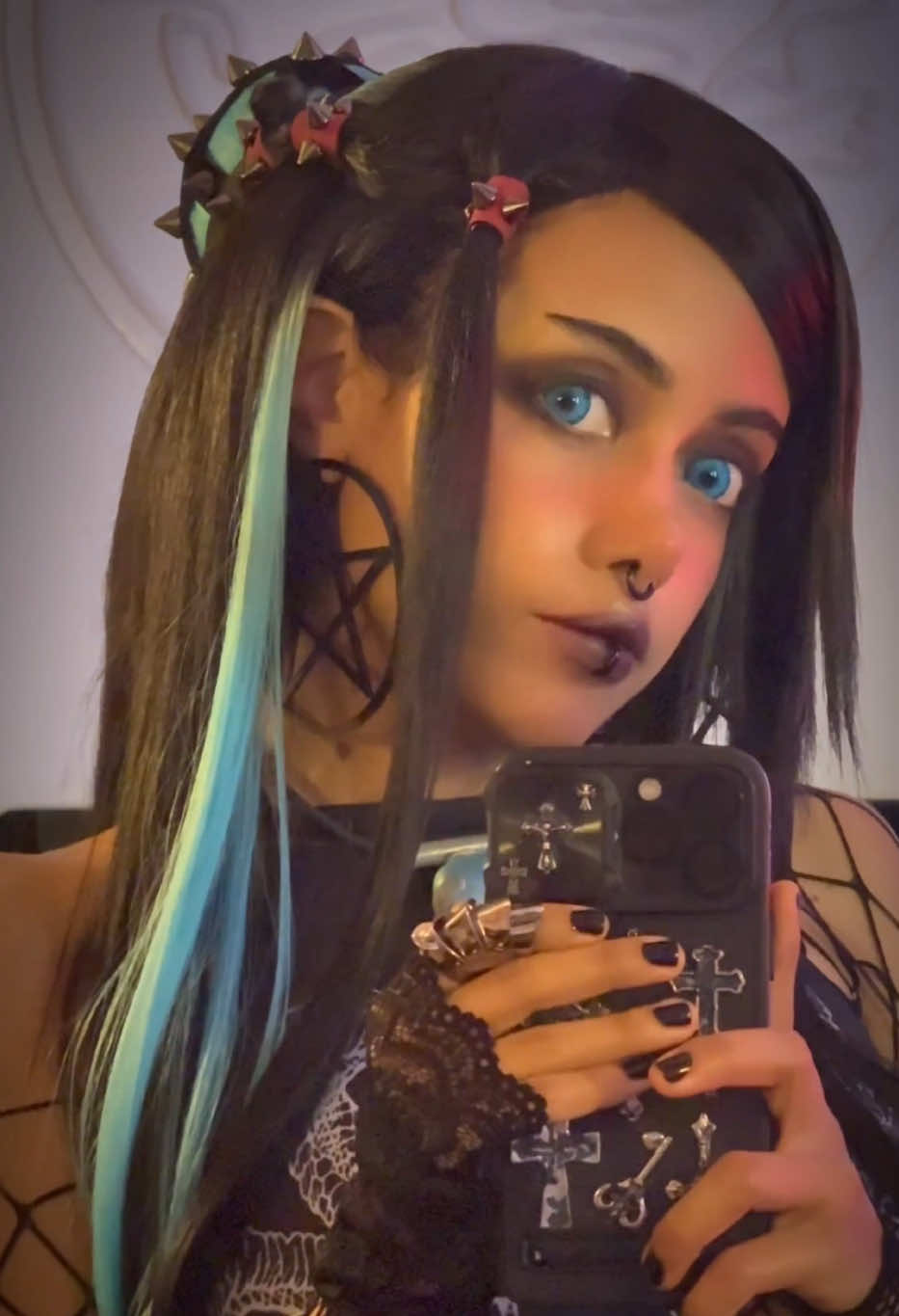 @Thelittlevampyr