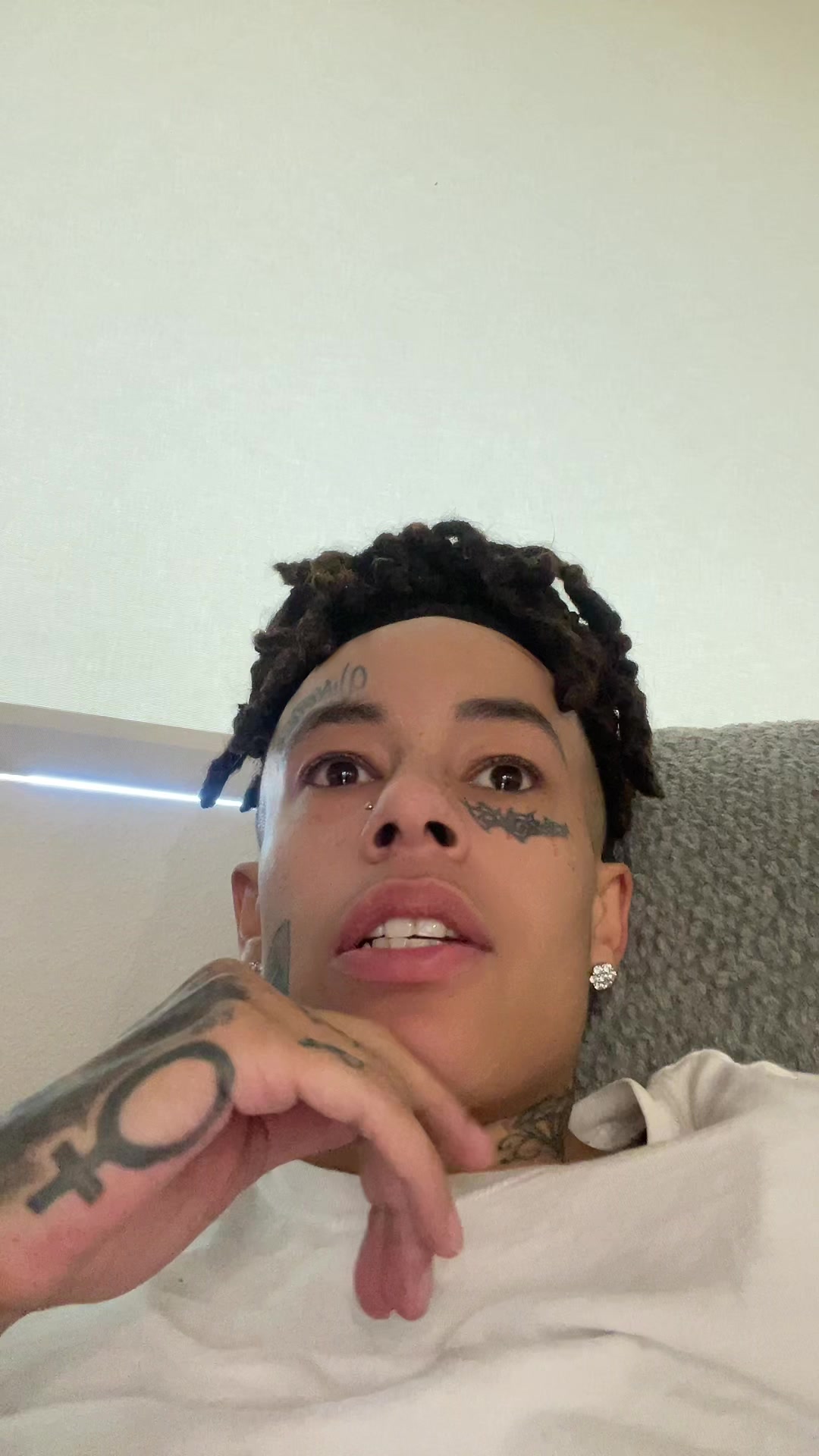 @Theofficial.cb2